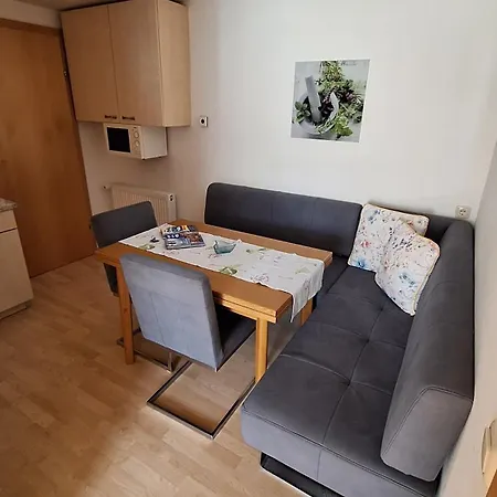 Apartament Lehner *
